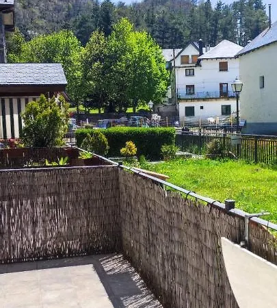 El Llano De - Tucasaenlospirineos Apartman