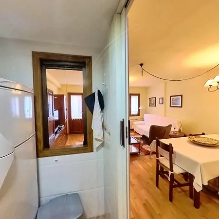 El Llano De - Tucasaenlospirineos Apartman